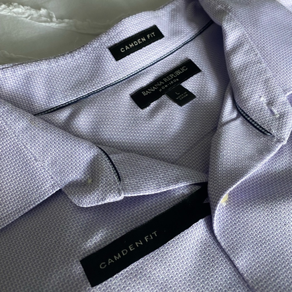 NWOT - BANANA REPUBLIC Men’s Button-down Camden 💜